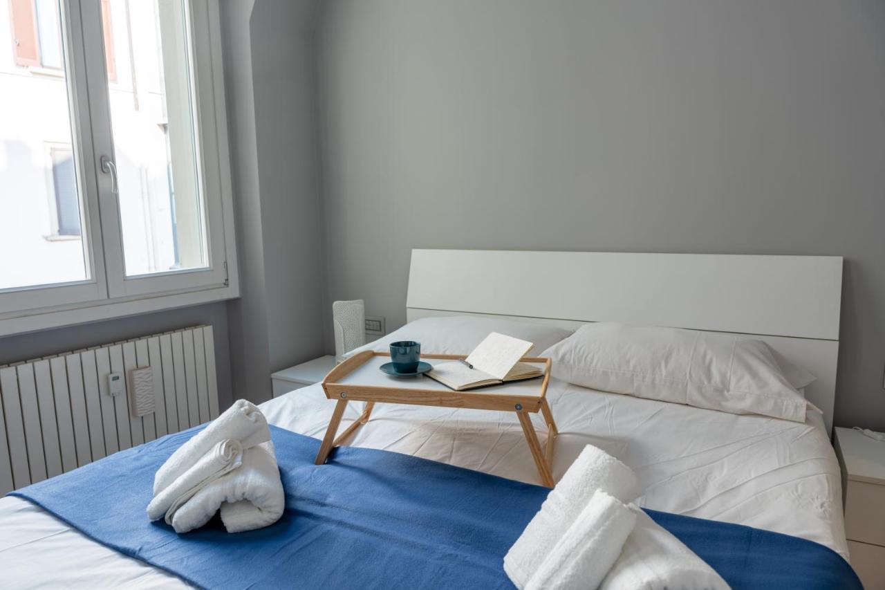 5 Min Duomo Luxury Home In Brera Design District Milano Exteriör bild